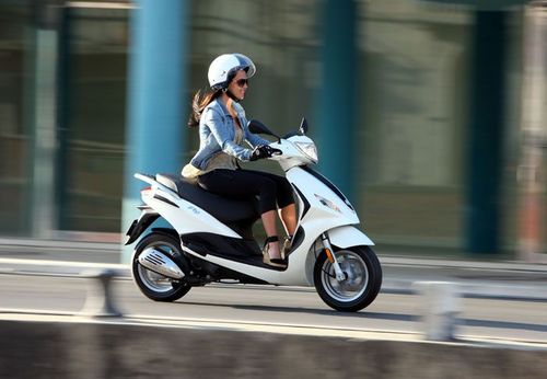 Product picture 2006-2012 Piaggio Fly 125-150 4T Scooter Workshop Repair Service Manual BEST DOWNLOAD